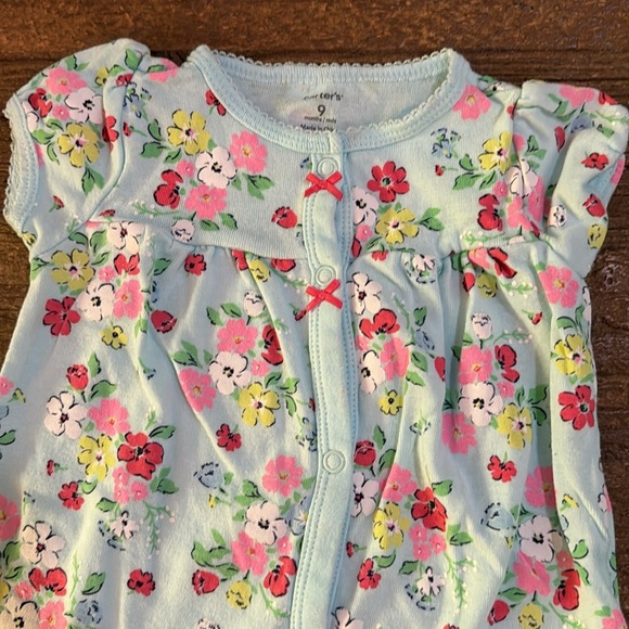 Carter’s‎ Set of 3 Rompers - Picture 6 of 8